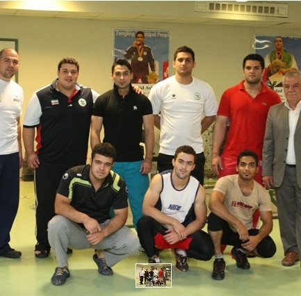 تیم ملی وزنه‌برداری دانشجویان