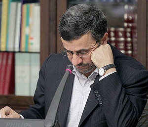 همه وزرایی که به دولت‌های احمدی‌نژاد آمدند و رفتند