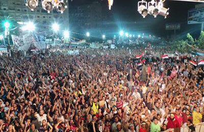 ادامه اعتراض حامیان مرسی با وجود هشدارهای پلیس 