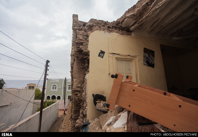تصاویری از خسارت‌های زلزله بستک هرمزگان