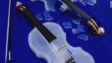 اجرای کنسرت ارکستر یخی در سوئد