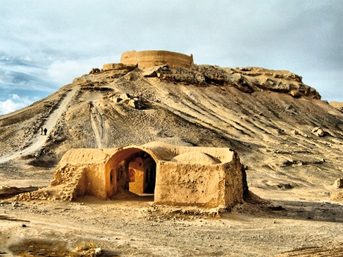 وضعیت اسفبار تعیین حریم آثار تاریخی
