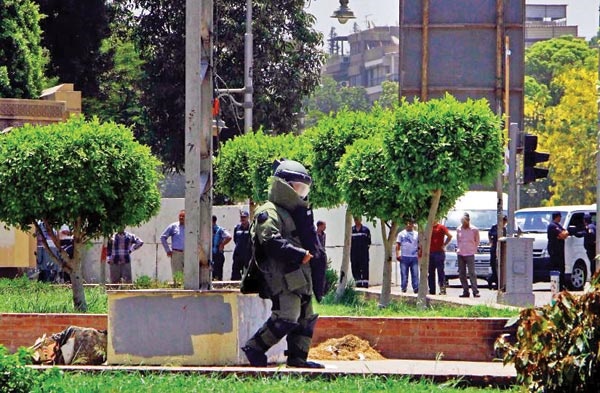 انفجار مقابل کاخ ریاست‌جمهوری مصر