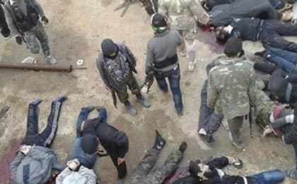 قتل عام ۷۰۰ غیر نظامی ترکمن بدست داعش 
