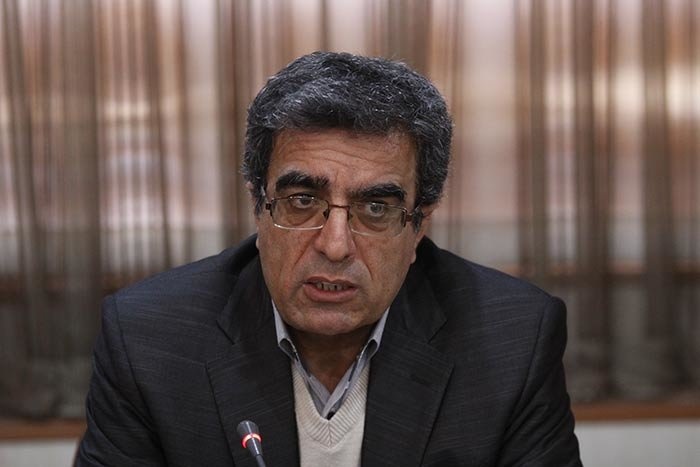 دکتر وحید احمدی
