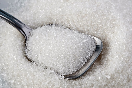   افراط ایرانی‌ها در مصرف نمک، شکر و چربی