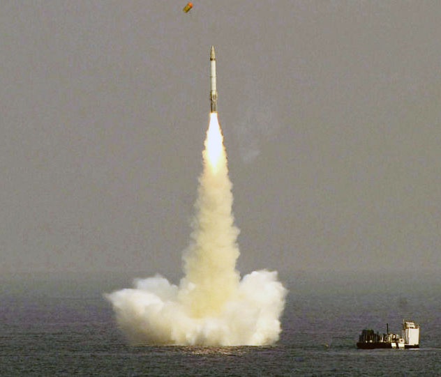 روسیه موشک بالستیک قاره پیما آزمایش کرد 