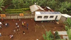 طراحی کلاس‌های درس خورشیدی در آفریقا 