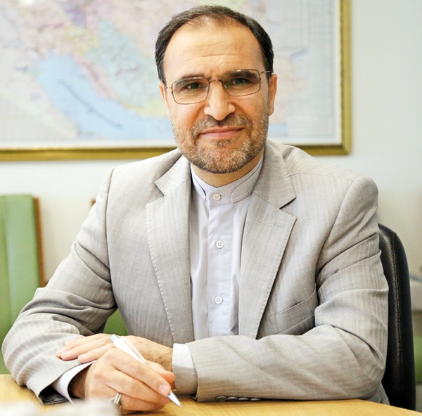 دکتر احمد آریایی نژاد