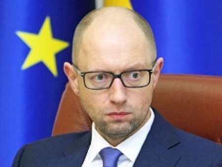  نخست وزیر اوکراین به فساد مالی متهم شد