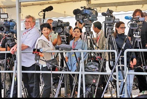خبرنگاران این روزها در وین منتظر اعلام خبر توافق ایران و ۱+۵ هستند.