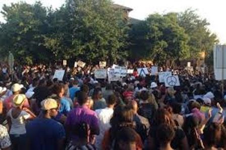 اعتراض گسترده به بدرفتاری پلیس آمریکا با نوجوانان سیاهپوست