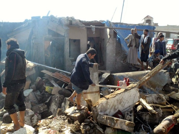 سعودی‌ها آتش‌بس خود را هم نقض کردند؛ ۲۳۰۰۰ کشته و زخمی نتیجه حمله به یمن