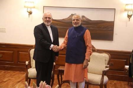 ظریف با نخست وزیر هند دیدار کرد 