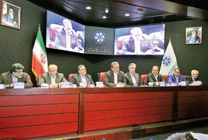 ۳ عضو هیأت دولت دیروز مهمان اتاق تهران بودند.
