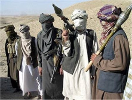 درگیری های شدید میان مخالفان و موافقان رهبر تازه طالبان