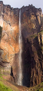 آشنایی با آبشار آنجل