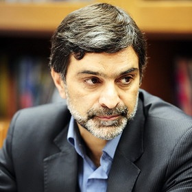 دکتر عباس زارع نژاد