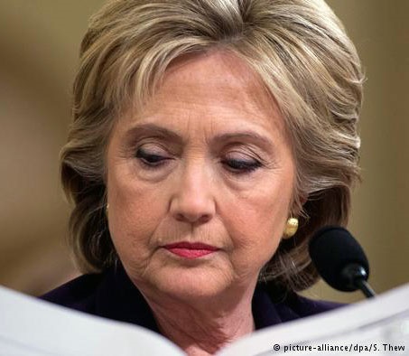 هیلاری کلینتون رئیس اف‌بی‌آی را در شکست خود مقصر دانست