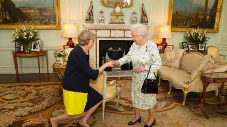 سرخوردگی ملکه انگلیس به دلیل امتناع ترزا می از تشریح جزییات برگزیت