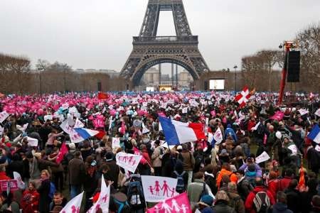 تظاهرات سراسری کارگران و دانش آموزان در فرانسه در اعتراض به اصلاحات قوانین کار
