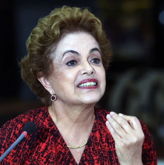 روسف پارلمان برزیل را به چالش کشید | هرگز استعفا نمی‌کنم