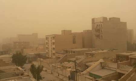 گرد و خاک استان بوشهر را فرا گرفت 