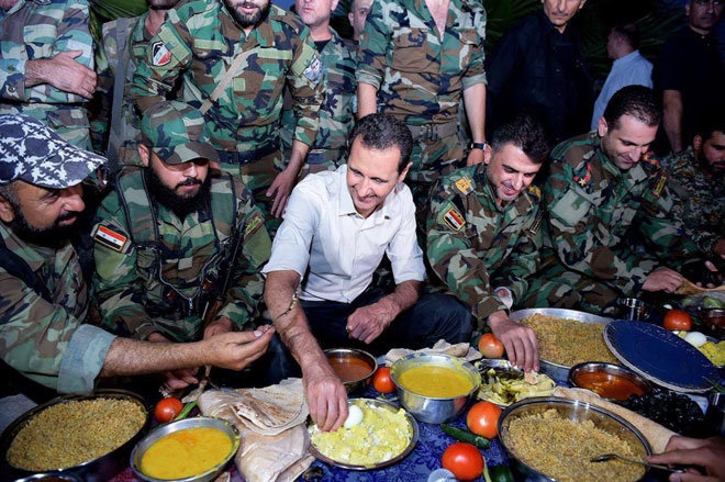 افطار بشار اسد با سربازان سوری در غوطه شرقی