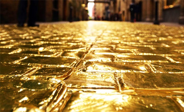 سنگفرش هر خیابان از طلاست