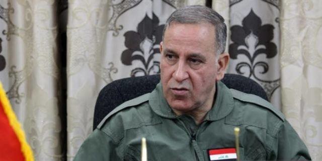 پارلمان عراق وزیر دفاع این کشور را برکنار کرد