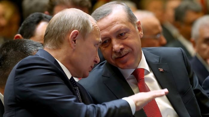  اردوغان پس از ۸ ماه تیرگی روابط وارد روسیه شد