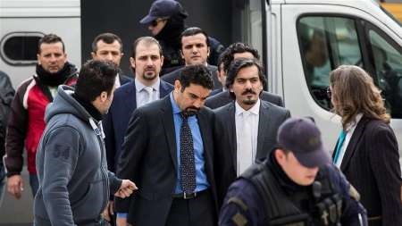 یونان افسران فراری ترکیه را تحویل نمی دهد