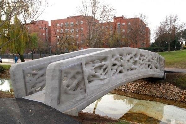 نخستین پل چاپی دنیا در مادرید ساخته شد 