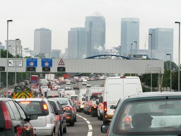 درخواست مقابله با بحران آلودگی هوا از شهردار لندن