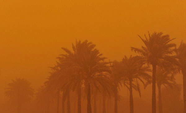 خوزستانی‌ها دلهره مواجهه با زمستان و بحران گرد و غبار را دارند 