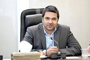 کاوه زرگران، رئیس کمیسیون کشاورزی، آب و صنایع غذایی اتاق تهران .