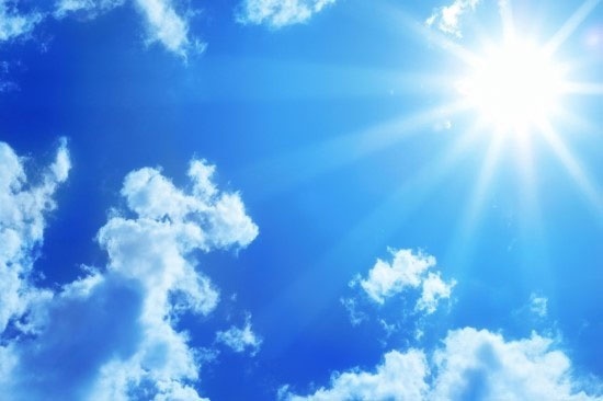 تابش ۸ دقیقه نور خورشید می‌تواند انرژی یک سال کشور را تامین می‌کند