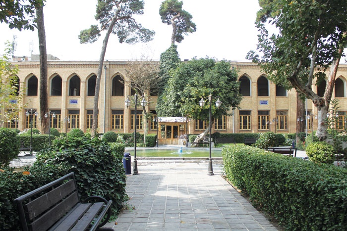 اولین موزه رسمی ایران کی و کجا راه اندازی شد؟