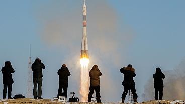 فضاپیمای سایوز سه فضانورد را از قزاقستان به ایستگاه بین‌المللی برد