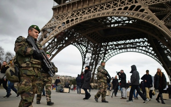  افزایش تدابیر امنیتی در فرانسه در آستانه کریسمس