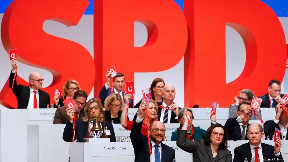 موافقت حزب سوسیال دمکرات آلمان با مذاکره برای تشکیل دولت ائتلافی 