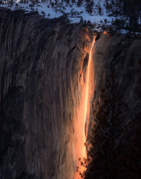 عکس روز: آبشار آتش در پارک ملی یوسمیت