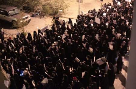 تظاهرات گسترده مردم بحرین درحمایت از شیخ عیسی قاسم