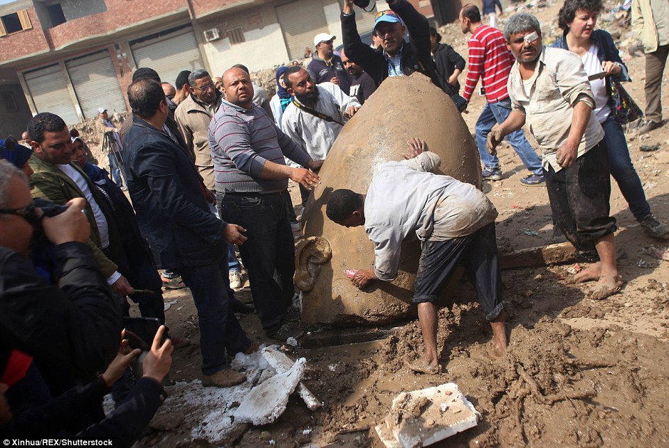 کشف مجسمه ۳هزار ساله رامسس دوم در قاهره