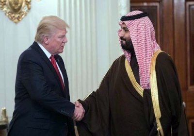 عطوان: ترامپ برای خالی کردن کامل خزانه عربستان به منطقه سفر می کند