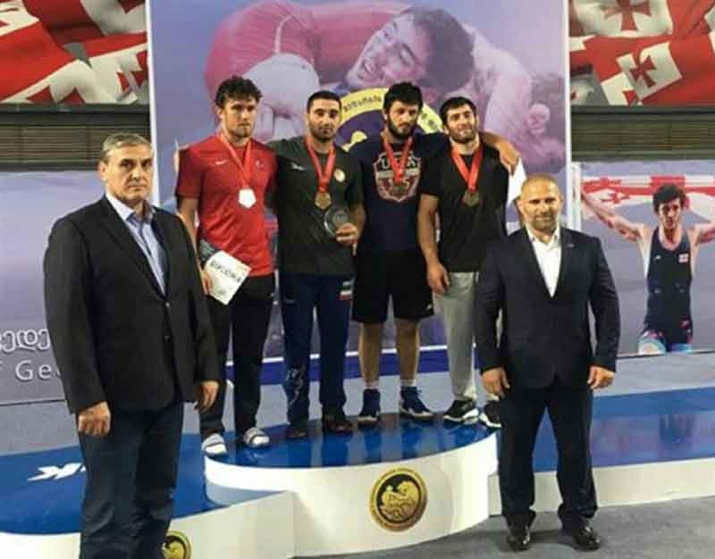 سکوی قهرمانی