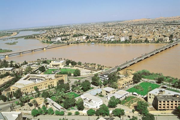 اصفهان-زاینده رود