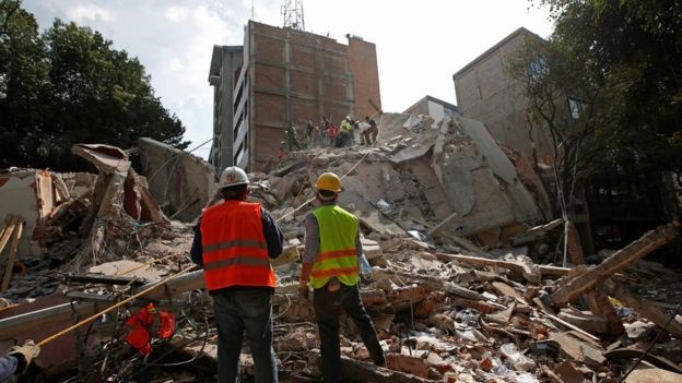 آمار کشته‌ها در زلزله مکزیک به بیش از ۲۰۰ نفر رسید