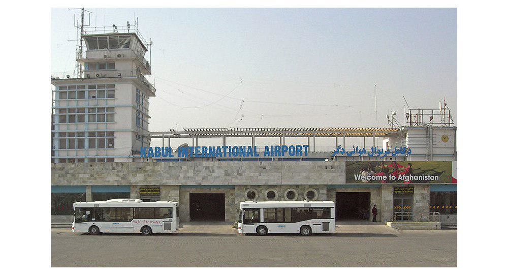  فرودگاه کابل همزمان با ورود وزیردفاع آمریکا به افغانستان مورد حمله راکتی قرار گرفت