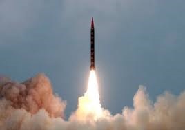 روسیه یک موشک بالستیک قاره پیمای جدید آزمایش کرد
